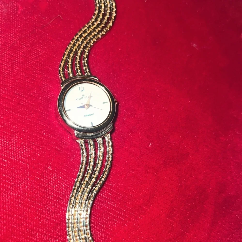Lovely Vintage MOP Anne Klein Diamond Gold Watch